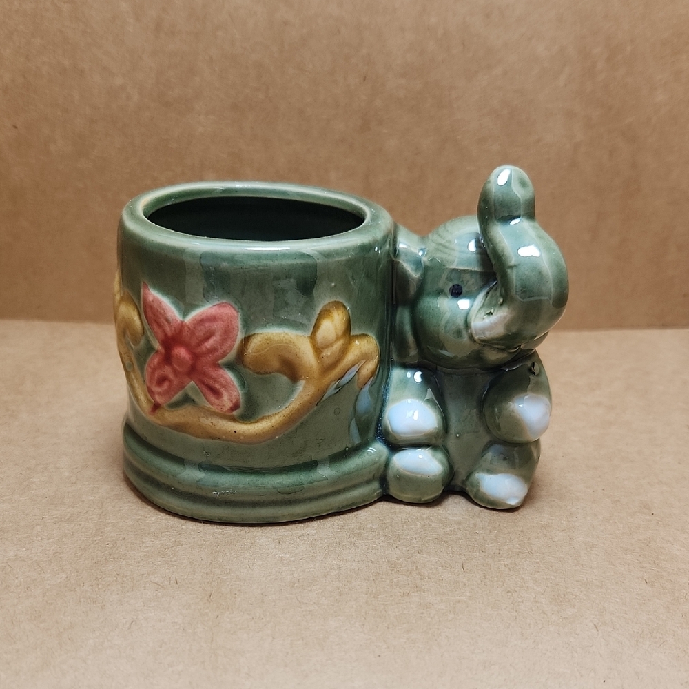 Green Elephant Ceramic Planter